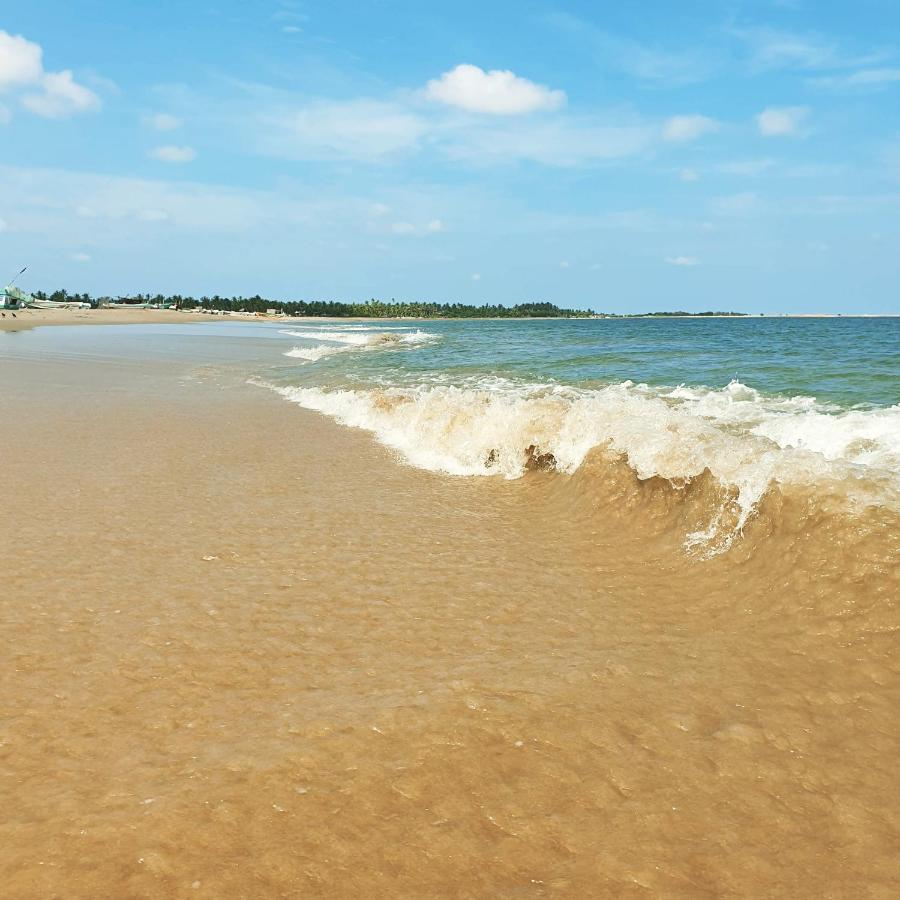 Welle Wadiya Beach Villa Kalpitiya Exterior photo