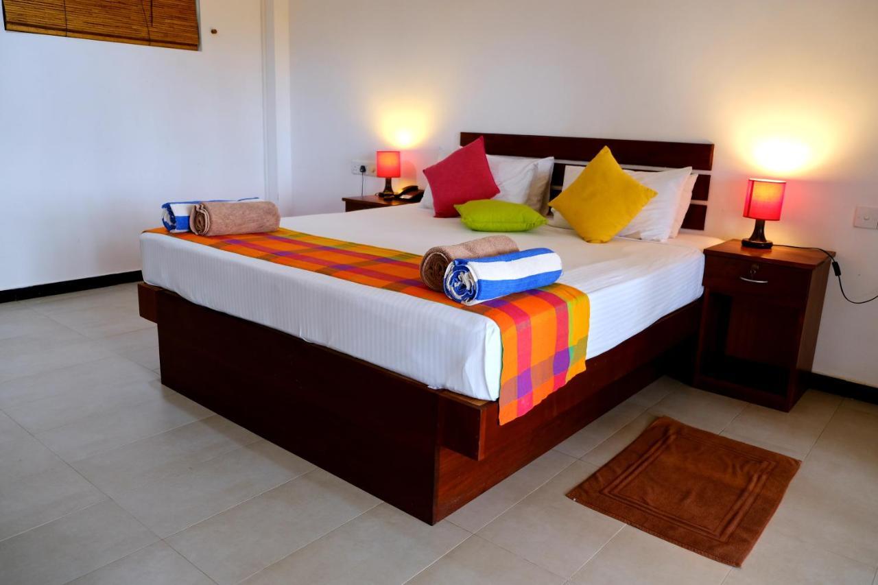 Welle Wadiya Beach Villa Kalpitiya Exterior photo
