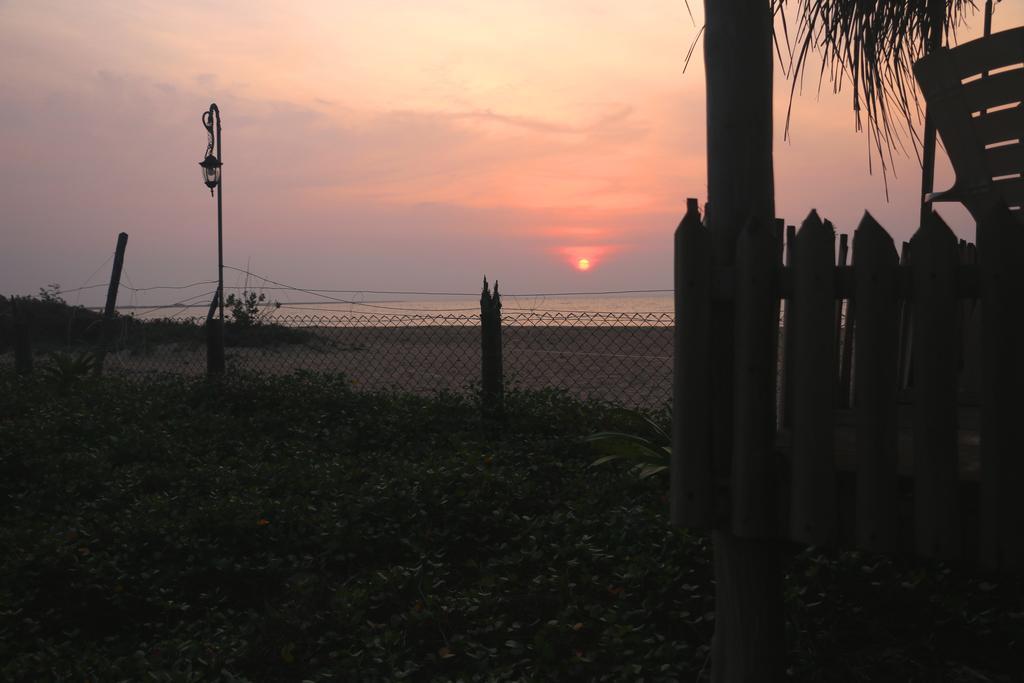 Welle Wadiya Beach Villa Kalpitiya Exterior photo